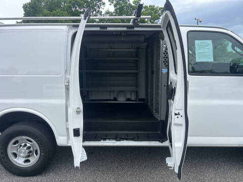 2017 Chevrolet Express 2500