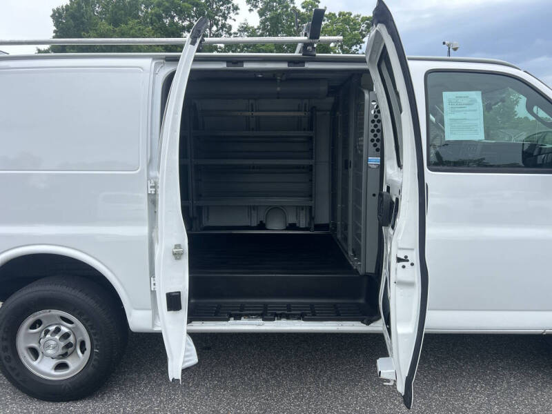 2017 Chevrolet Express 2500