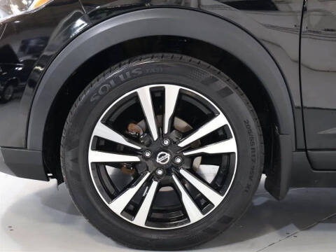 2019 Nissan Kicks SR