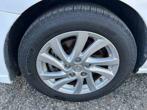 2012 Mazda MAZDA5 Sport