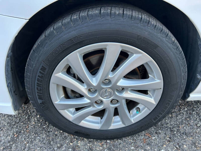 2012 Mazda MAZDA5 Sport