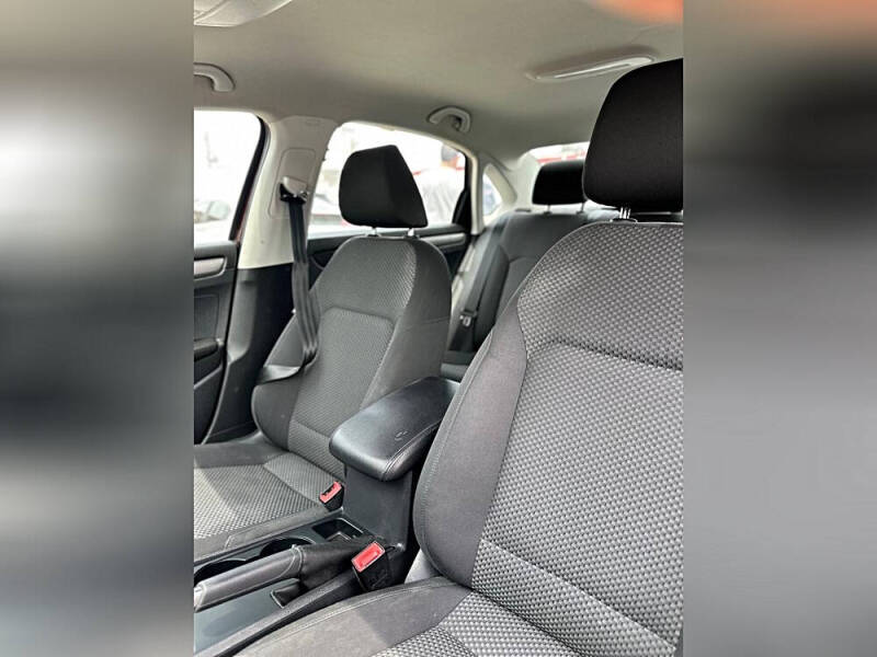 2013 Volkswagen Passat