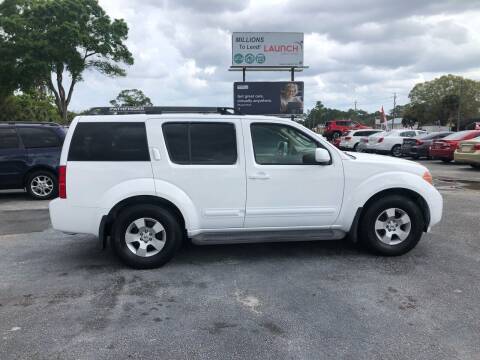 2006 Nissan Pathfinder for sale at Palm Auto Sales in West Melbourne FL
