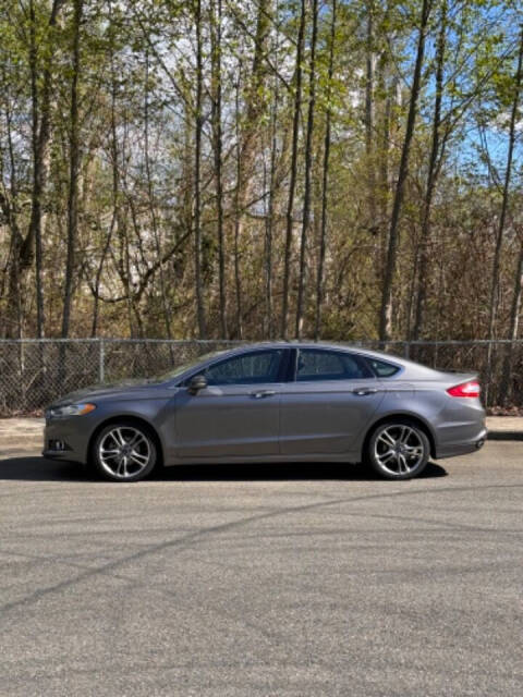 2014 Ford Fusion for sale at LV MOTORS in everett, WA