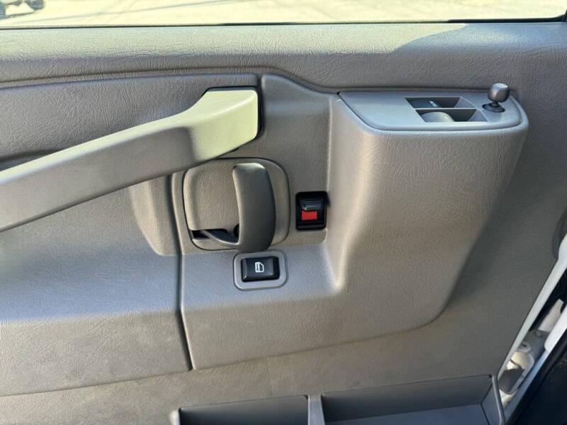 2021 Chevrolet Express 2500