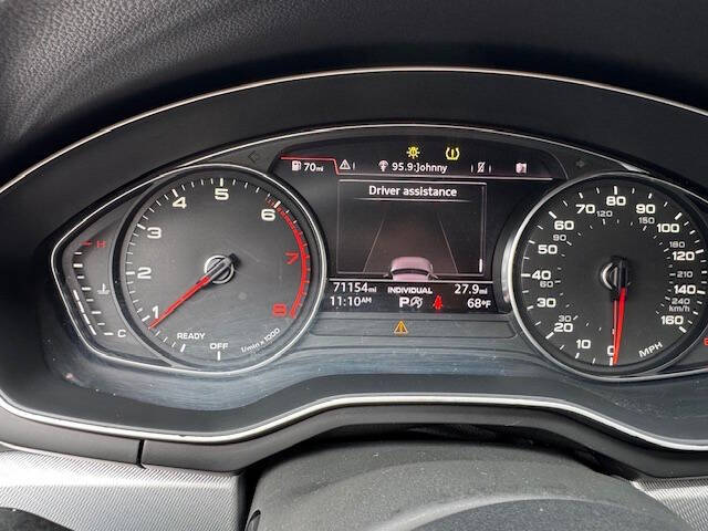 2017 Audi A4 2.0T quattro Premium