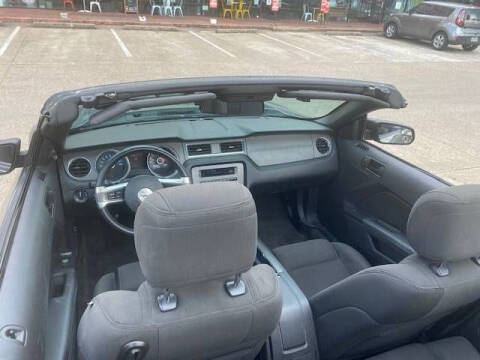 2014 Ford Mustang V6