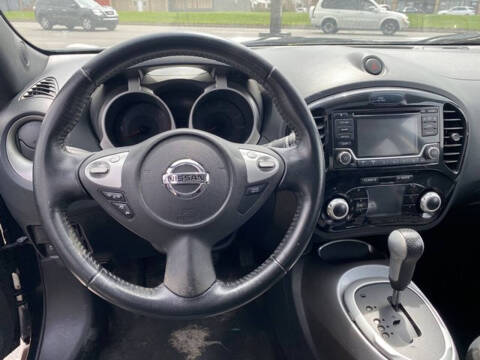 2016 Nissan JUKE SL