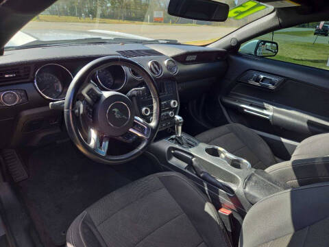 2015 Ford Mustang V6