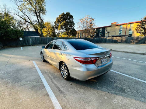 2016 Toyota Camry XLE