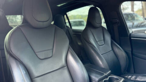 2017 Tesla Model X 75D