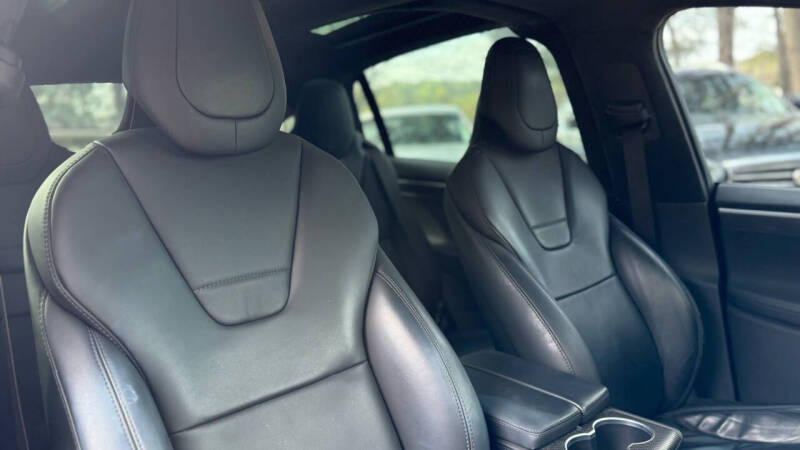 2017 Tesla Model X 75D