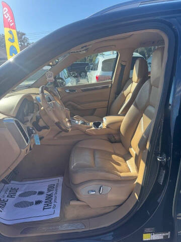 2011 Porsche Cayenne S