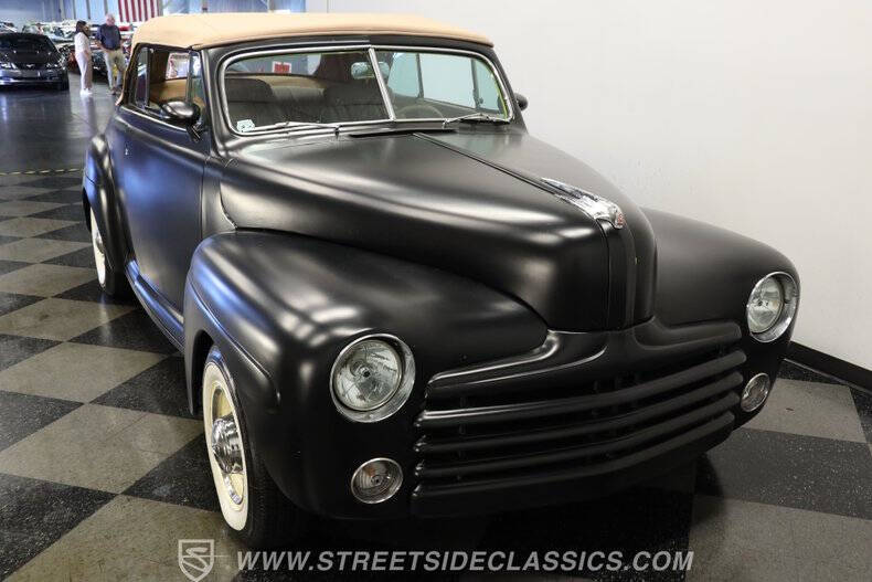1946 Ford Deluxe