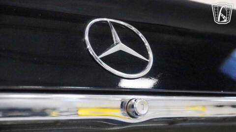 1984 Mercedes-Benz 500-Class