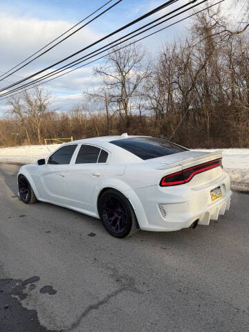 2017 Dodge Charger SRT Hellcat