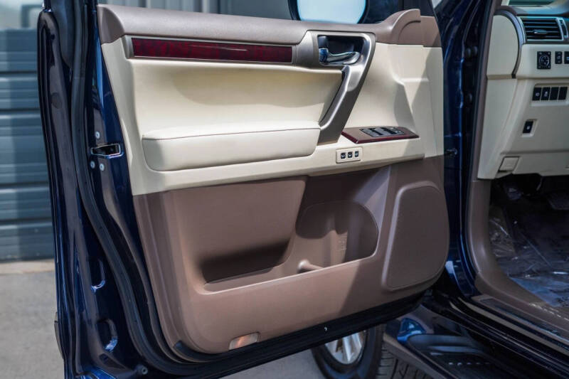 2017 Lexus GX 460