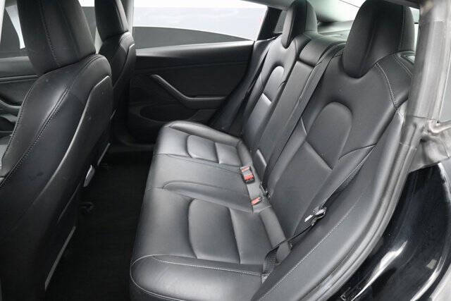 2019 Tesla Model 3 Mid Range