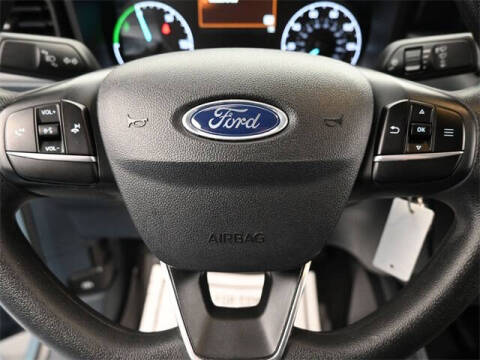 2022 Ford Maverick XL