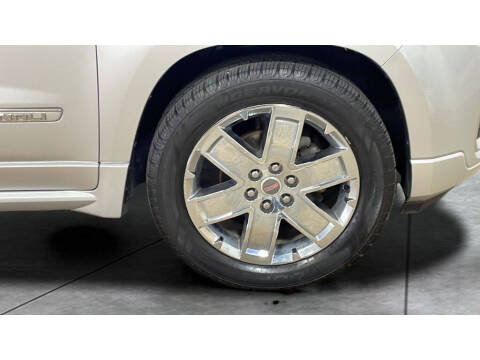 2016 GMC Acadia Denali