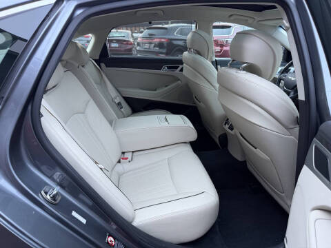 2015 Hyundai Genesis 3.8L