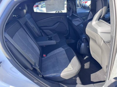 2025 Ford Mustang Mach-E GT