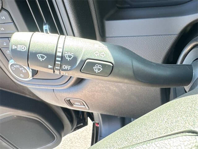 2025 GMC Sierra 2500HD Pro