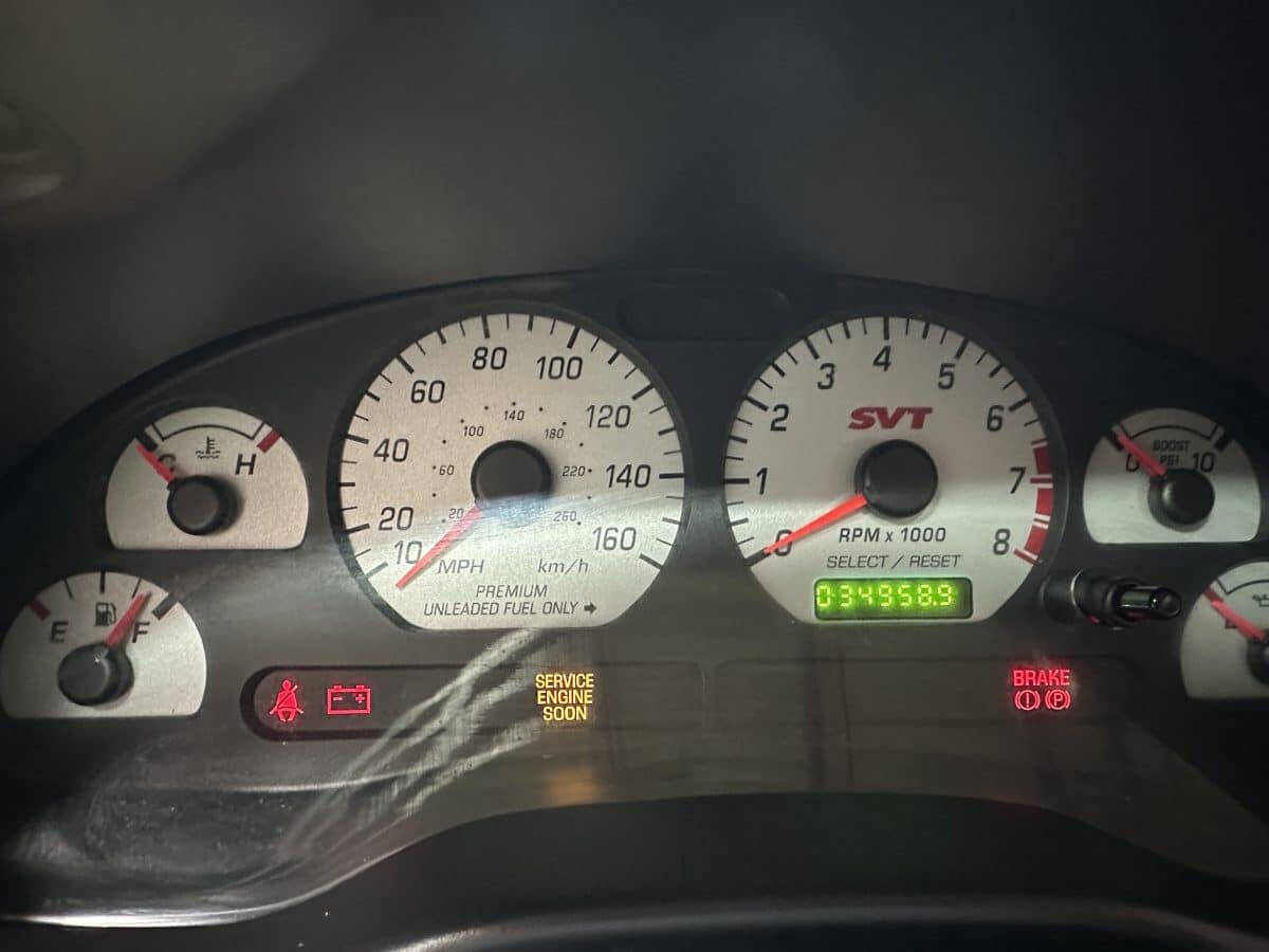2000 Ford Mustang 13