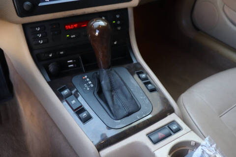 2004 BMW 3 Series 325i