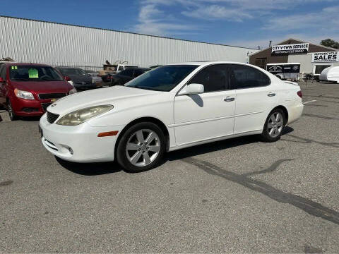 2005 Lexus ES 330