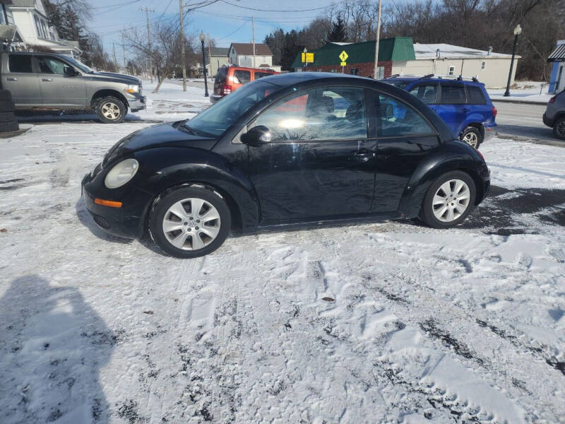 2008 Volkswagen New Beetle for sale at Maximum Auto Group II INC in Cortland OH