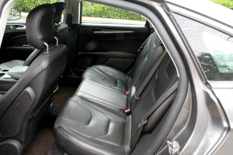 2013 Ford Fusion Hybrid Titanium