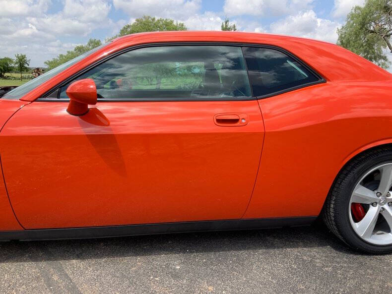2008 Dodge Challenger SRT8
