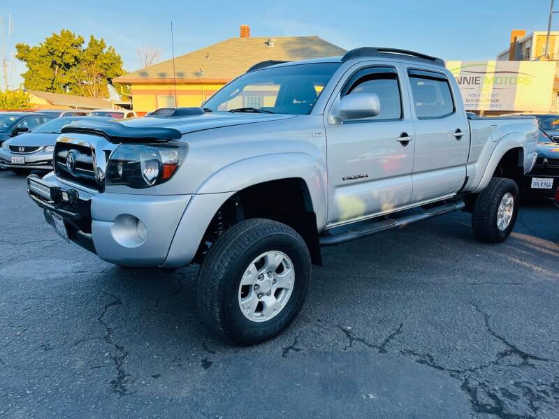 2007 Toyota Tacoma for sale at Ronnie Motors LLC in San Jose CA