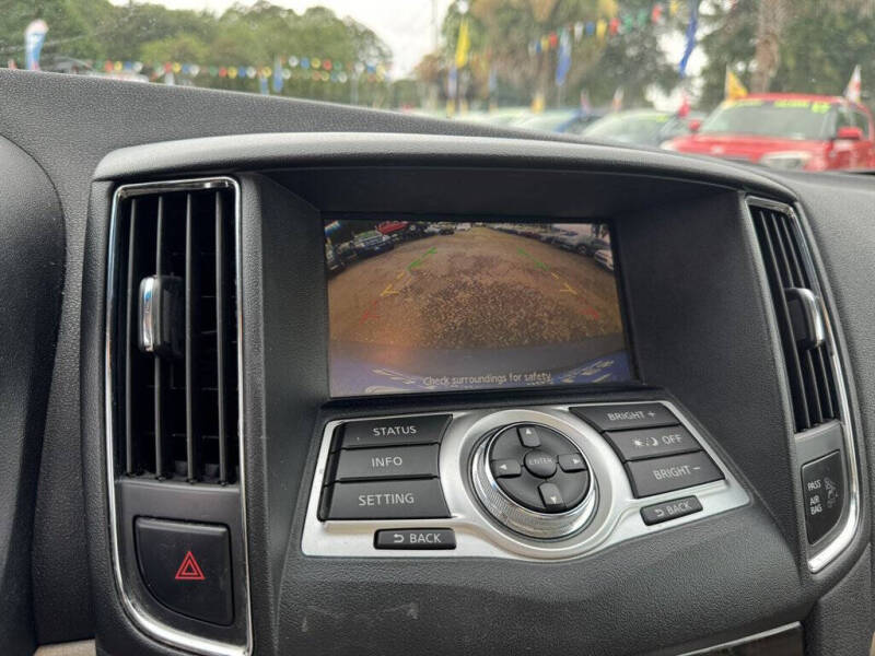 2014 Nissan Maxima