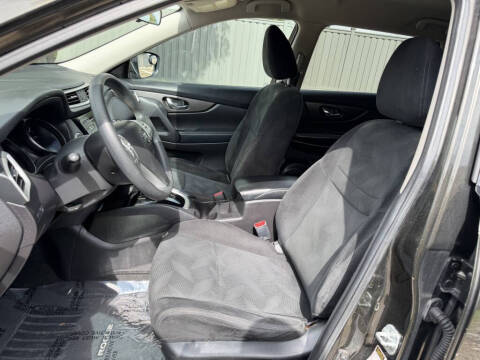 2015 Nissan Rogue SV