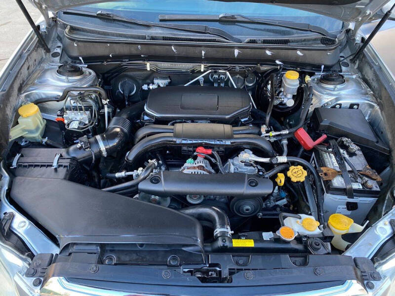 2012 Subaru Outback 2.5i Limited