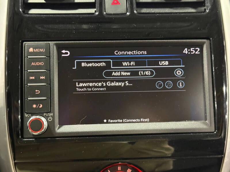 2019 Nissan Versa SV