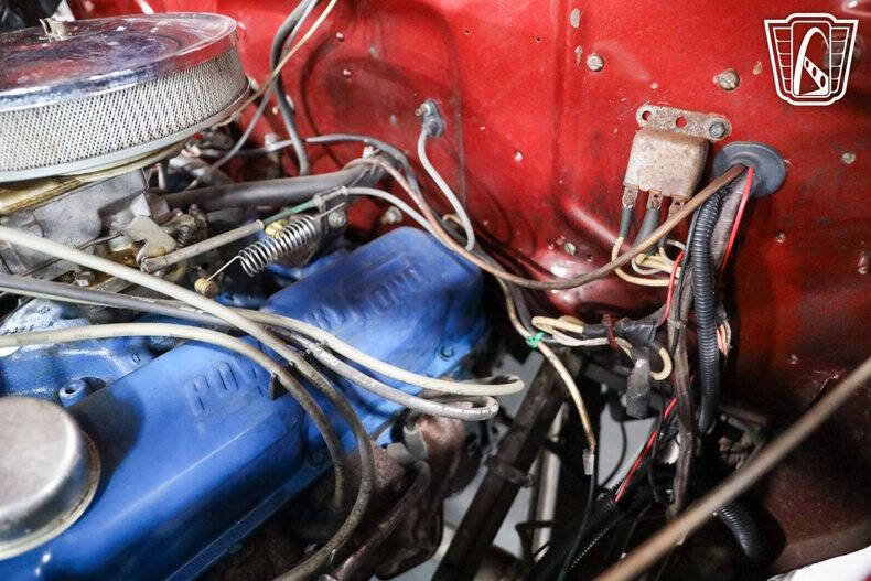 1947 Ford Deluxe