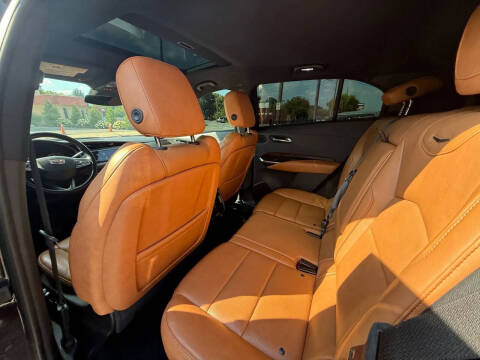 2020 Cadillac XT4 Premium Luxury