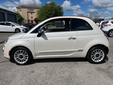 2013 FIAT 500c Lounge