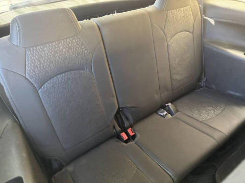 2015 GMC Acadia SLE-2