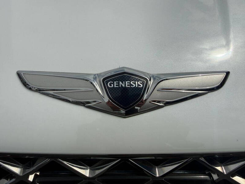 2022 Genesis G80