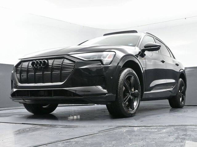 2019 Audi e-tron quattro Prestige