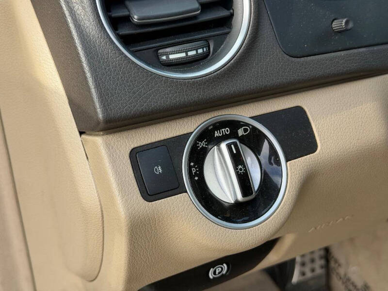 2012 Mercedes-Benz C-Class