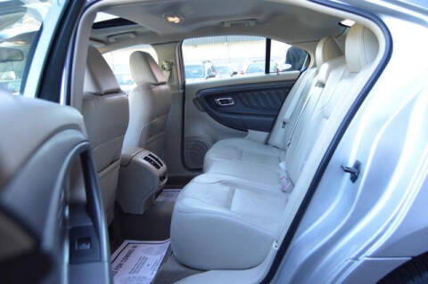 2011 Ford Taurus SEL