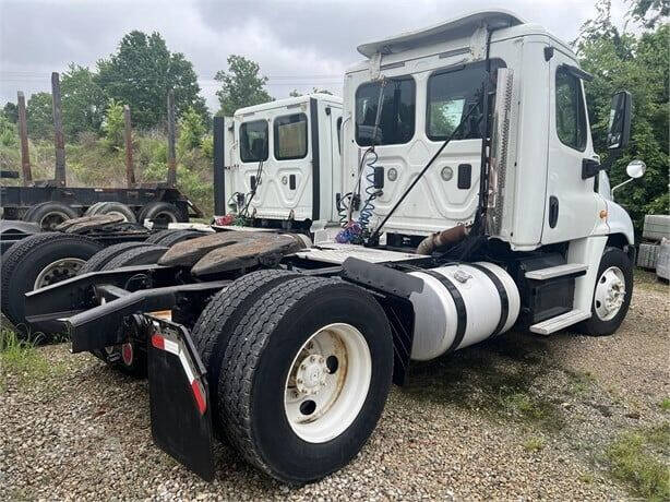 2014 Freightliner Cascadia