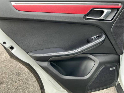 2018 Porsche Macan S