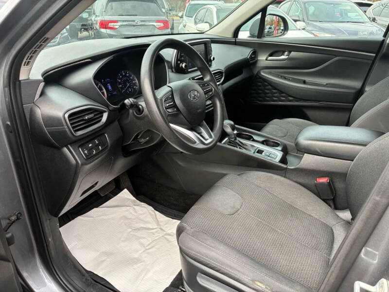 2019 Hyundai Santa Fe SE 2.4L