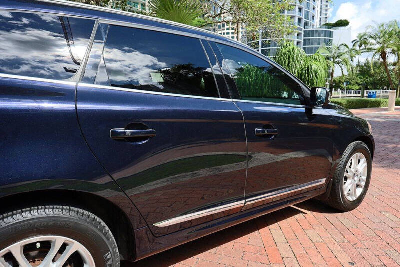 2016 Volvo XC60 T5 Premier